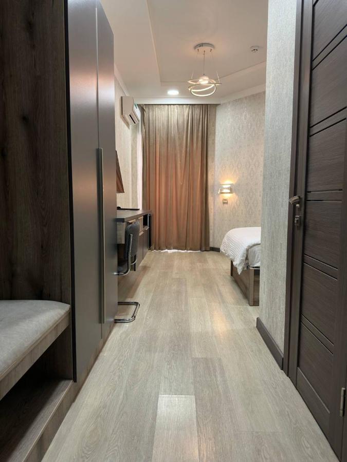 Vip Hotel Tashkent Ngoại thất bức ảnh