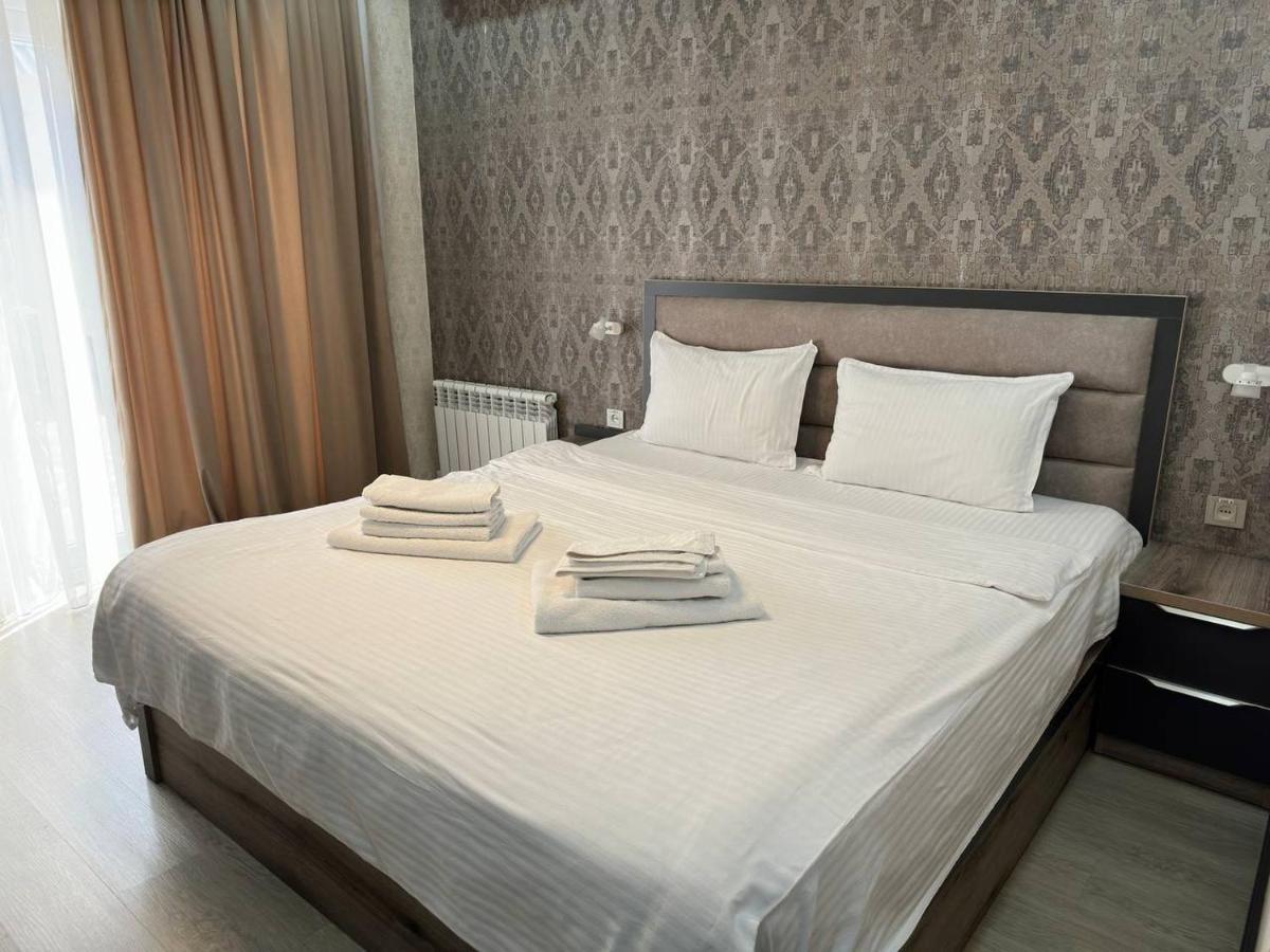 Vip Hotel Tashkent Ngoại thất bức ảnh
