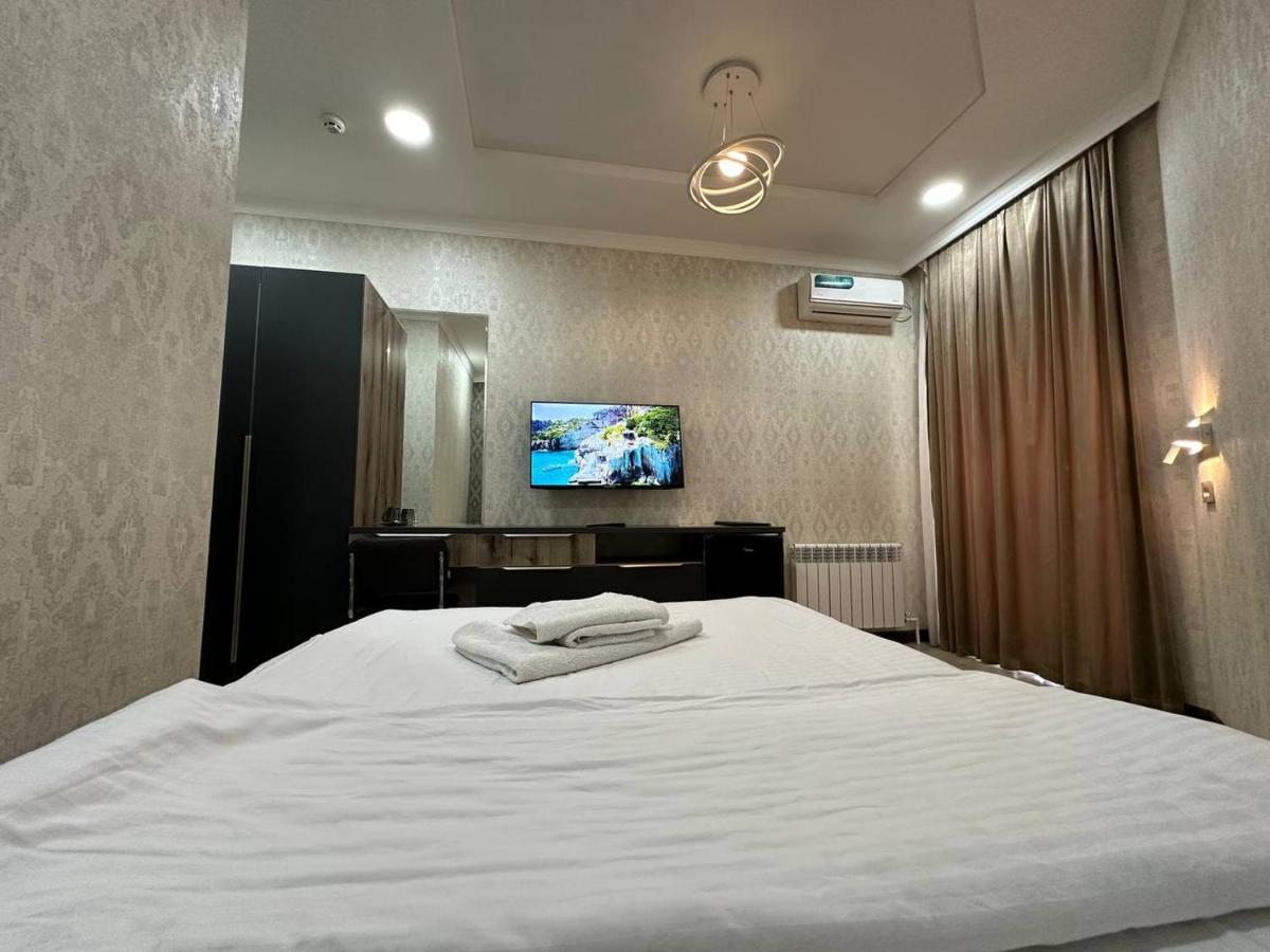 Vip Hotel Tashkent Ngoại thất bức ảnh
