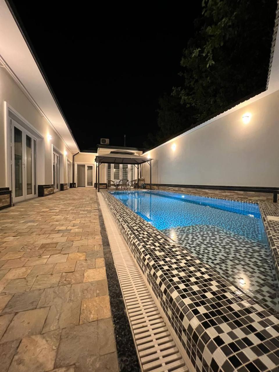 Vip Hotel Tashkent Ngoại thất bức ảnh